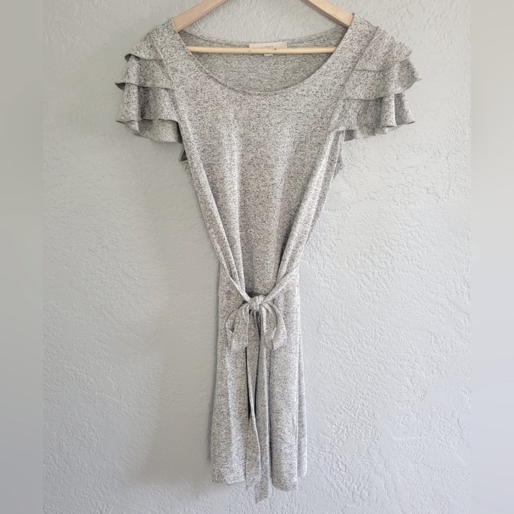 Loft Women's Grey Frill Sleeve Medium M